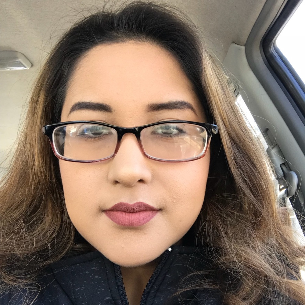 Meet your Posher, Vanessa